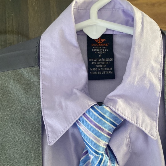 Dockers 4 piece set side 5 for boy - Picture 3 of 3